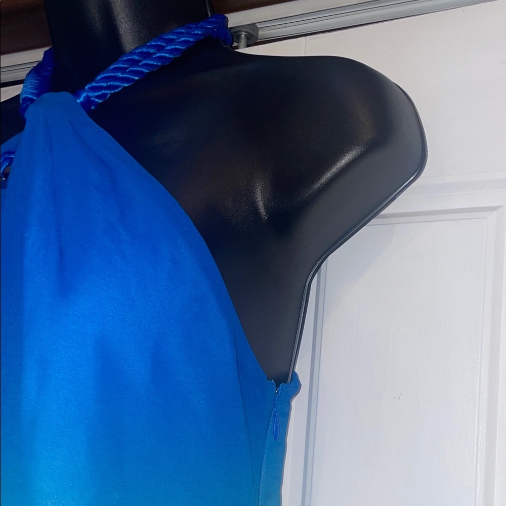 Lauren Ralph Lauren Gradient Blue and Yellow Halter Top - Picture 3 of 9